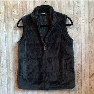 💗3 for &30💗 Columbia Black Faux Fur Vest